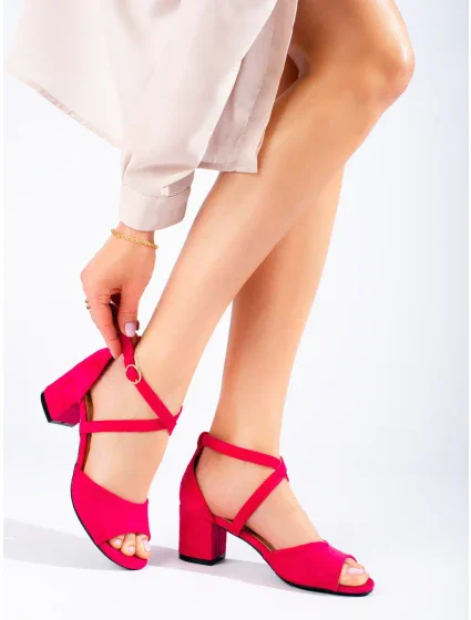 Luxusní sandály dámské růžové na širokém podpatku Luxusní sandály dámské růžové na širokém podpatku