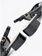 Moderní černé dámské  sandály Obcas