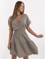 Sukienka MI SK model 21142201 ciemny bezowy - FPrice