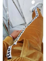 Velurová souprava s ozdobnými model 21752920 hořčicová - K-Fashion Velurová souprava s ozdobnými model 21752920 hořčicová - K-Fashion