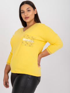 Žlutá bavlněná halenka větší velikosti s ozdobnou kapsou