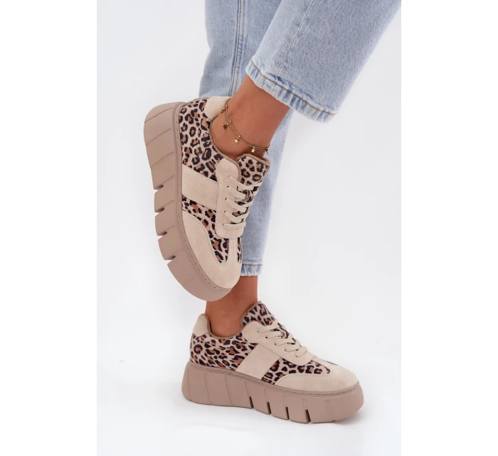 Semišové zateplené dámské tenisky na masivní platformě béžové model 21707642 - VINCEZA Semišové zateplené dámské tenisky na masivní platformě béžové model 21707642 - VINCEZA