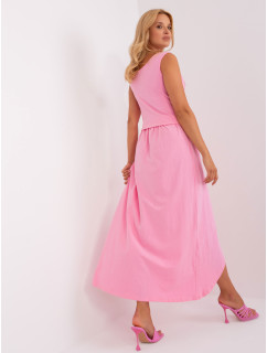 Růžové maxi šaty na léto