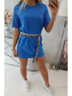 Šaty s ozdobným pruhem chrpově modré barvy Šaty s ozdobným pruhem chrpově modré barvy