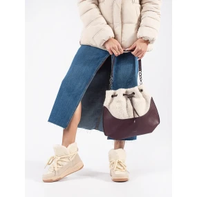 Pěkné dámské hnědé  sněhule platforma