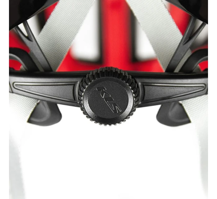 KELLYS HELMA OUTRAGE ČERNÁ M/L