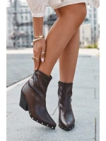 Dámské kovbojské botky Abrielle – na sloupkovém podpatku, hnědé Dámské kovbojské botky Abrielle – na sloupkovém podpatku, hnědé