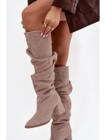 Dámské zmačkané kozačky na podpatku 4228 Béžová - Zazoo Dámské zmačkané kozačky na podpatku 4228 Béžová - Zazoo