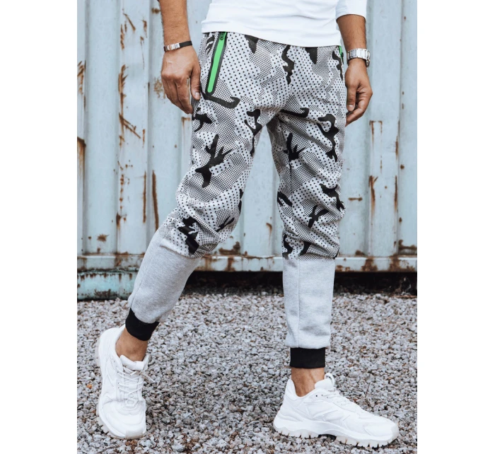 Pánské světle šedé teplákové kalhoty moro Dstreet model 21980107 - FashionStreet Pánské světle šedé teplákové kalhoty moro Dstreet model 21980107 - FashionStreet