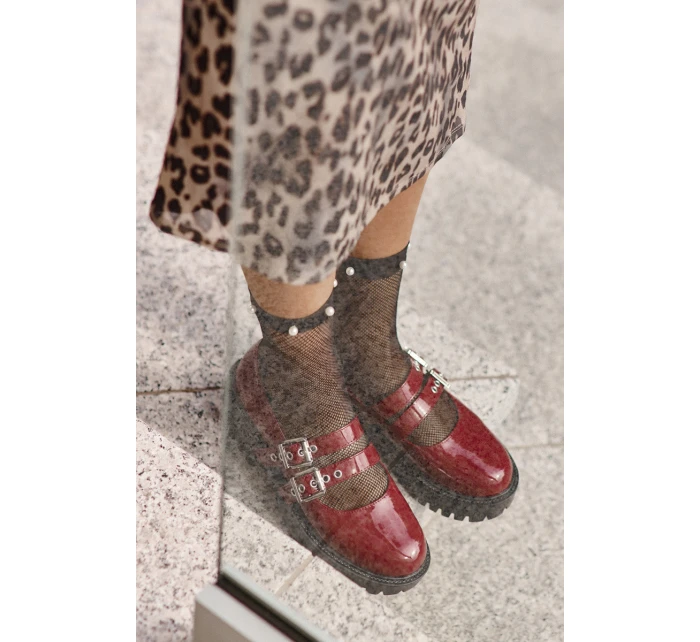 Dámské polobotky s pásky lakované bordové model 21671064 - Boto