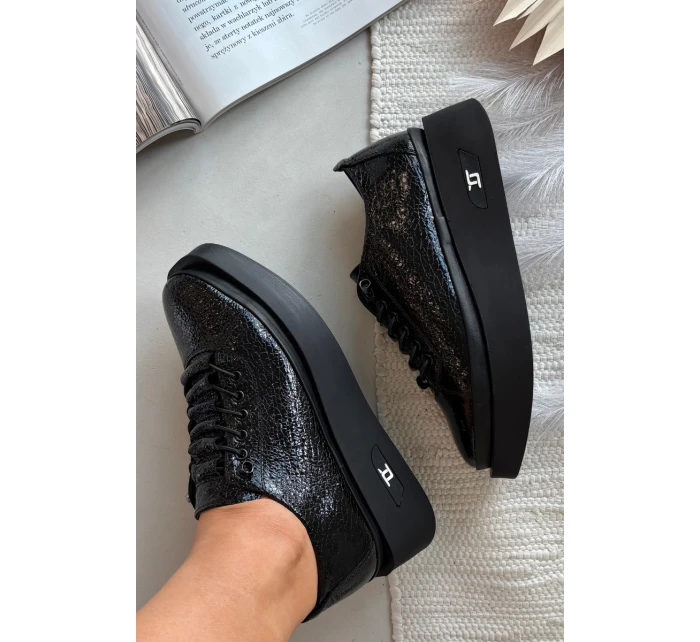 Kožené lakované dámské polobotky na platformě Artiker 57C2041 Černé