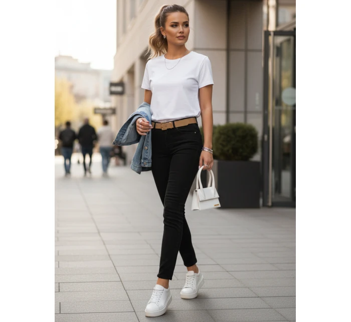 Dámské kalhoty mom fit s páskem černé FashionStreet UY2873 Dámské kalhoty mom fit s páskem černé FashionStreet UY2873