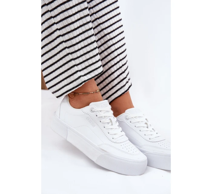 Nízké sneakersy z eko kůže Big Star RR274303 Bílé Nízké sneakersy z eko kůže Big Star RR274303 Bílé