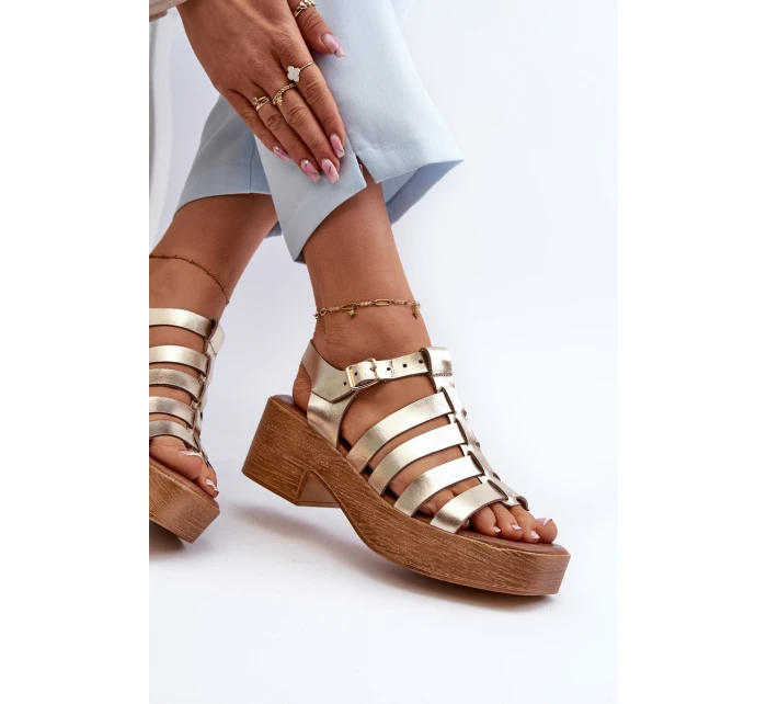 Zazoo 40410 Dámské kožené sandály Zlaté