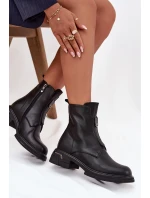 Dámské kozačky z pravé kůže na nízkém podpatku Černé model 21708339 - Boto