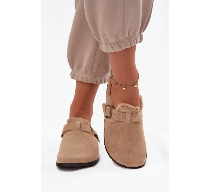 Dámské nazouváky s podšívkou s přezkou Béžové model 21715161 - Boto