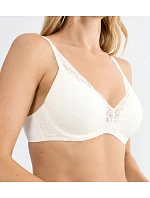 BODY MAKE-UP ILLUSION LACE – Podprsenka s komfortním supportem a krajkou Triumph BODY MAKE-UP ILLUSION LACE – Podprsenka s komfortním supportem a krajkou Triumph