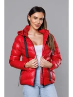 Červená krátká dámská zimní bunda (23066-(270)(1)) Červená krátká dámská zimní bunda (23066-(270)(1))