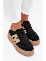 Dámské semišové sneakersy na platformě model 21704987 černé - VINCEZA Dámské semišové sneakersy na platformě model 21704987 černé - VINCEZA