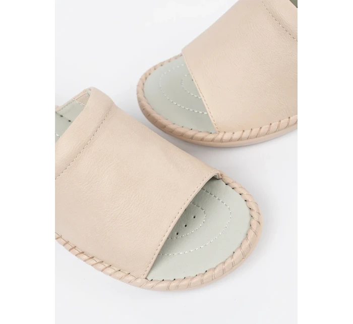 Originální Jasnobeżowy nazouváky dámské na plochém podpatku Originální Jasnobeżowy nazouváky dámské na plochém podpatku