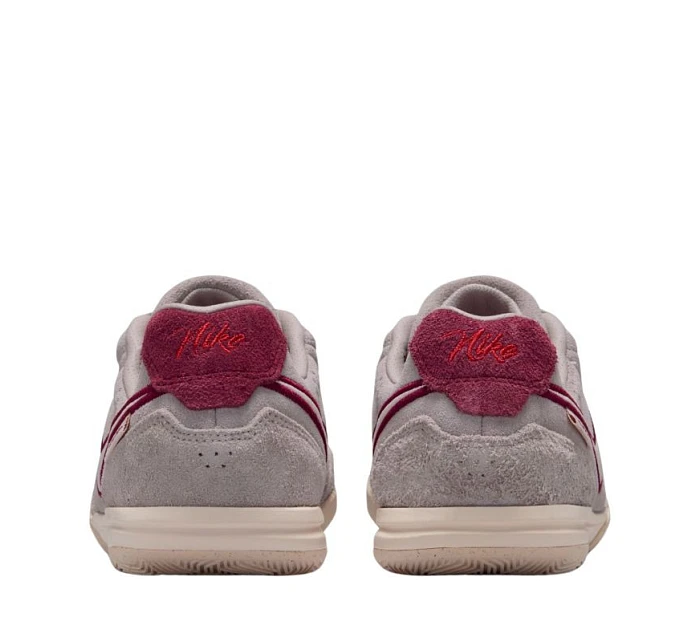 Dětské kopačky Nike Tiempo Streetgato beige IO9608 216 Dětské kopačky Nike Tiempo Streetgato beige IO9608 216