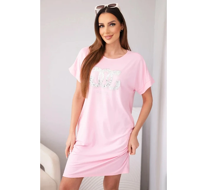 Dámské viskózové šaty s krátkým rukávem a ozdobným potiskem bonbonově růžová