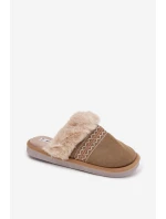 Dámské pantofle s kožíškem a výšivkou – zelené Devianne Dámské pantofle s kožíškem a výšivkou – zelené Devianne