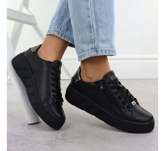 Dámské kožené boty na platformě černé Rieker W2605-02 Dámské kožené boty na platformě černé Rieker W2605-02