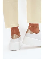 Kožené dámské tenisky na platformě s přezkou Vinceza 39973 Bílé Kožené dámské tenisky na platformě s přezkou Vinceza 39973 Bílé