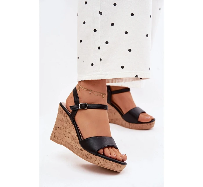 Sandály na podpatku  model 226913 Step in style