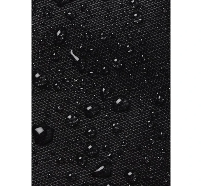 Vak model 21424559 - Under Armour