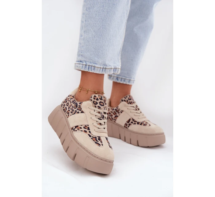Semišové zateplené dámské tenisky na masivní platformě béžové model 21707642 - VINCEZA Semišové zateplené dámské tenisky na masivní platformě béžové model 21707642 - VINCEZA