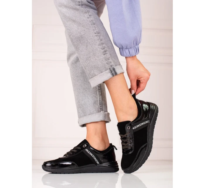 Stylové dámské černé  tenisky bez podpatku