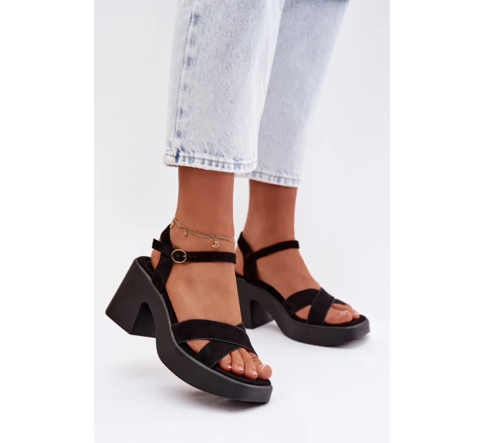 Sandály na podpatku  model 225108 Step in style