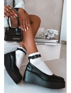 Boty na klínovém podpatku  model 224240 Step in style