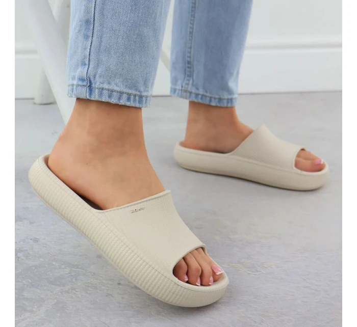 W model 21139367 - Zaxy