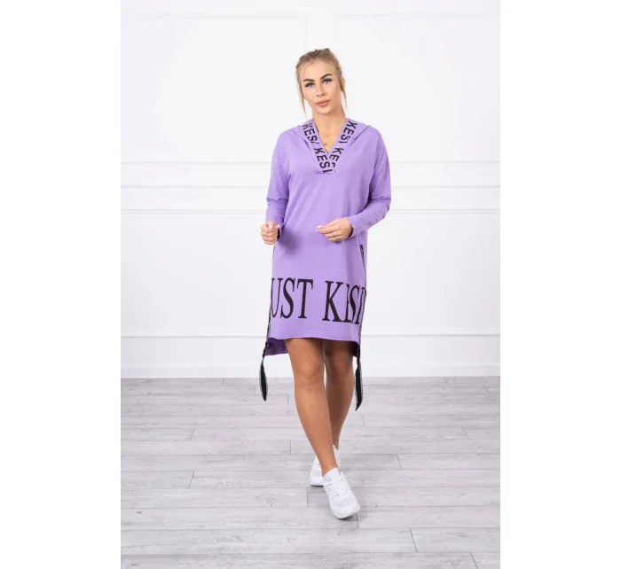 Šaty s kapucí a potiskem fialové Šaty s kapucí a potiskem fialové