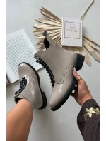 Lakované dámské kotníkové boty z pravé kůže D A model 21713796 108 béžové - D&A