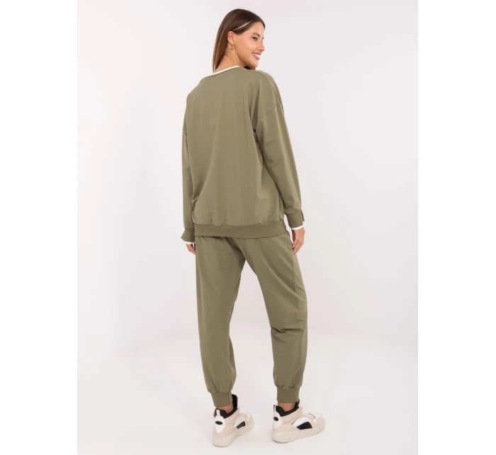 RV KMPL set A883.68 khaki RV KMPL set A883.68 khaki