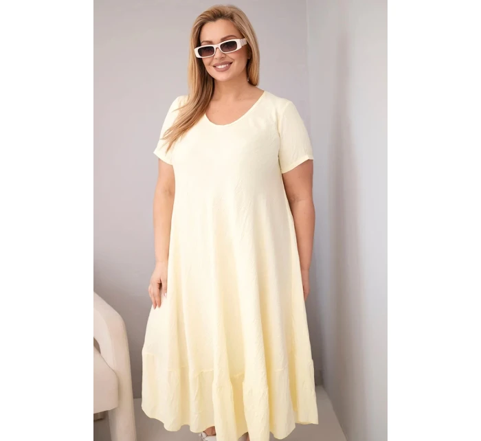 Dámské šaty plus size s krátkým rukávem a volánem z lehké viskózy žlutá