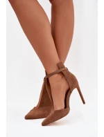 Dámské kotníkové boty na jehlovém podpatku z eko semiše Amalundi – tmavě béžové Dámské kotníkové boty na jehlovém podpatku z eko semiše Amalundi – tmavě béžové