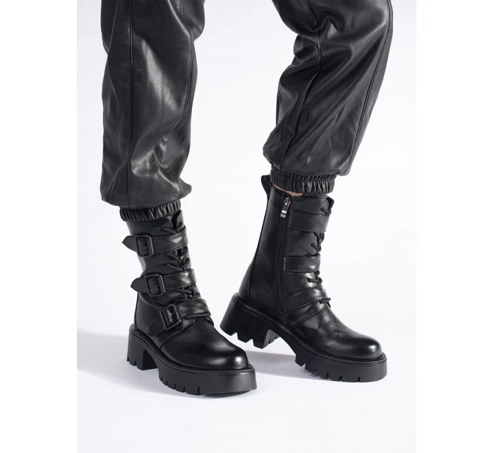 Jedinečné kotníčkové boty dámské černé na širokém podpatku Jedinečné kotníčkové boty dámské černé na širokém podpatku