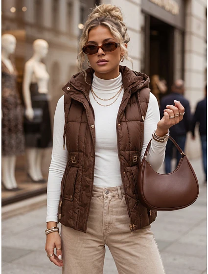 Dámská prošívaná vesta s kapucí, hnědá, FashionStreet TY5975