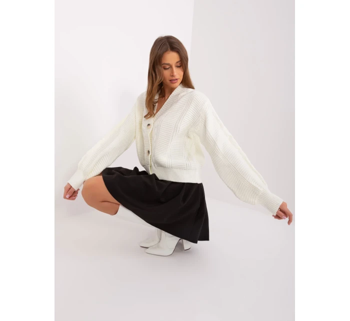 LC SW 0588 jumper.21X ecru LC SW 0588 jumper.21X ecru