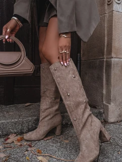 Ženské kozačky s vyhřívaným podpatkem s ozdobnými detaily béžové Lucinda