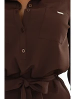 Košilové šaty s kapsami a vázáním CHOCOLATE model 21222756 - numoco
