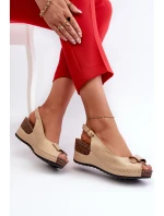 Dámské Lehké Sandály Na Comfort Shoes Béžové model 21661097 - EVENTO