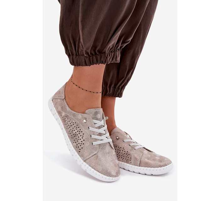 Dámské perforované polobotky z přírodního semiše model 22094952 - EVENTO Dámské perforované polobotky z přírodního semiše model 22094952 - EVENTO