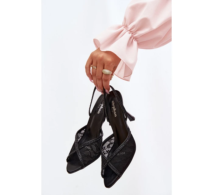 Dámské sandály na podpatku s krajkou a zdobením Černé Melivelle