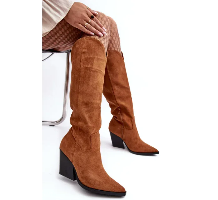 Módní semišové kovbojské boty Camel Delia Módní semišové kovbojské boty Camel Delia